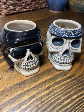 Harley-Davidson Ceramic Skulls Set